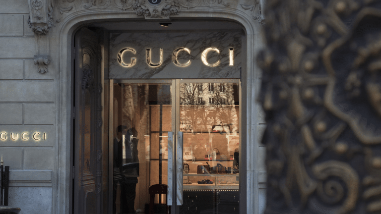 obchod Gucci