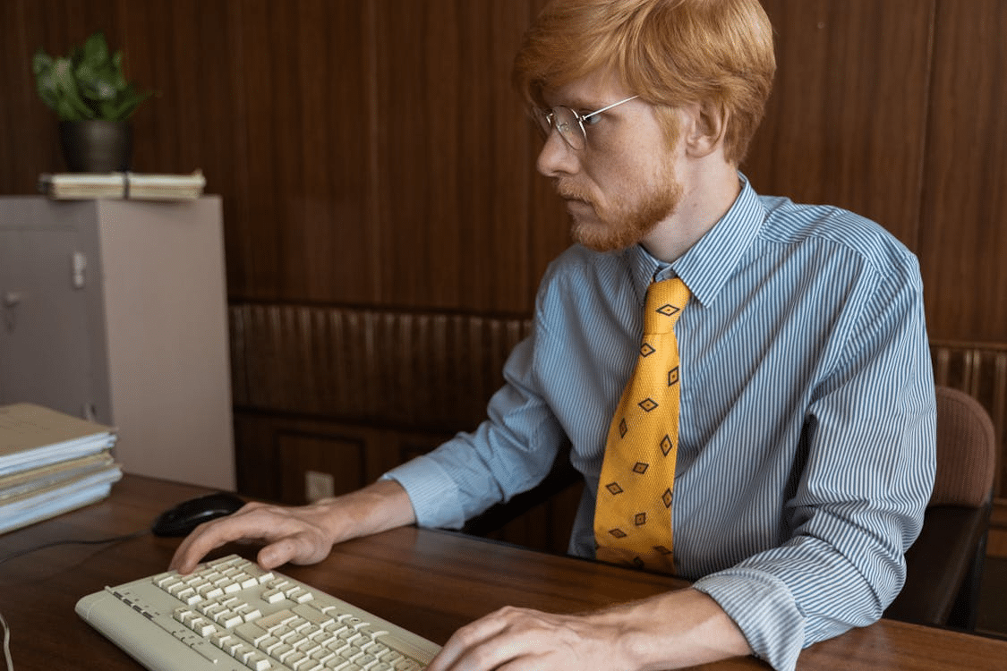 Jak ergonomický polštář změní váš komfort při práci na počítači? 2 obrazek 2025 06 11 171748100