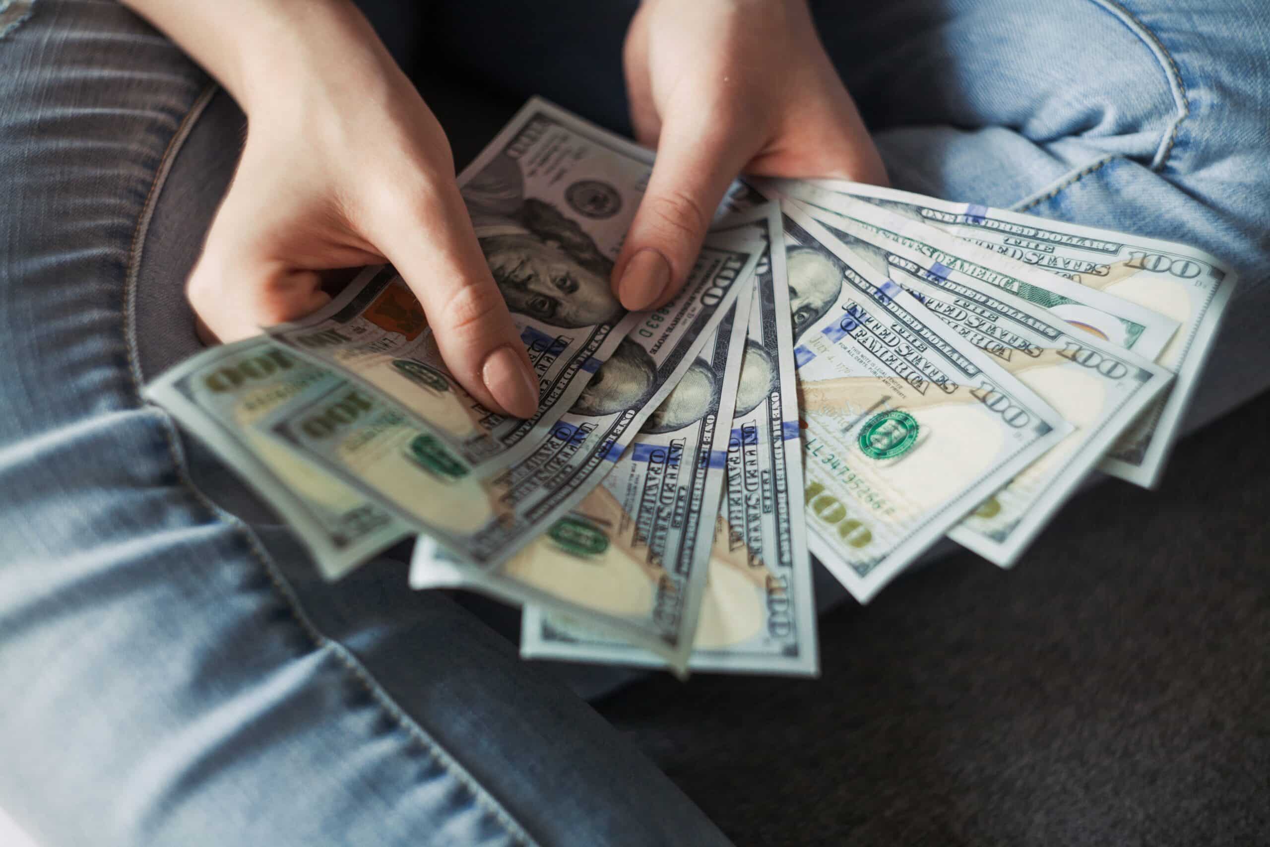 alexander mils lcphgxs7pww unsplash scaled