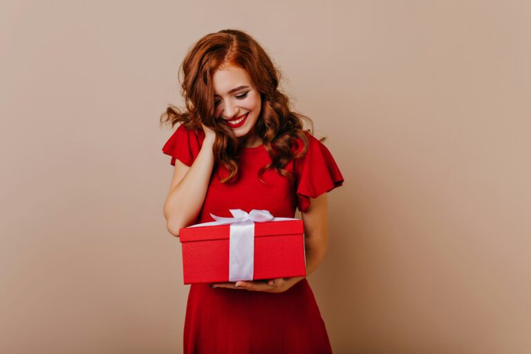 look studio 0s55oe7id6i unsplash
