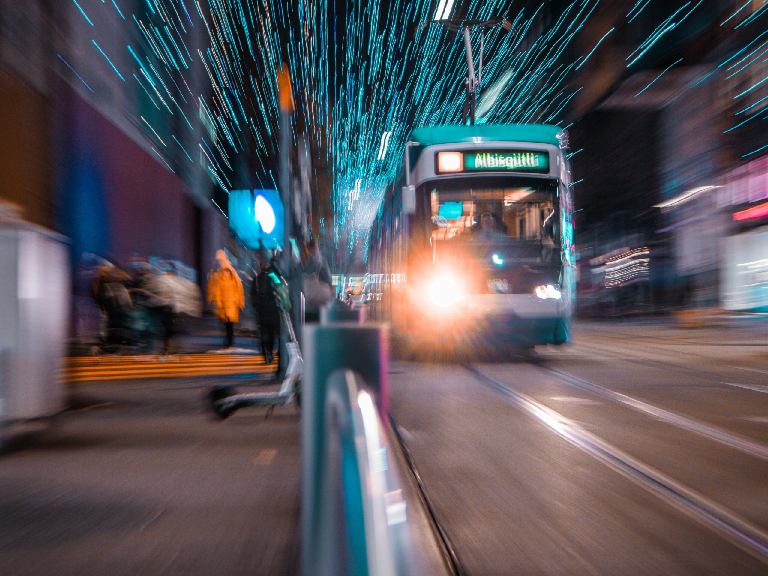 tobias kleeb hrxfvjqn72o unsplash scaled