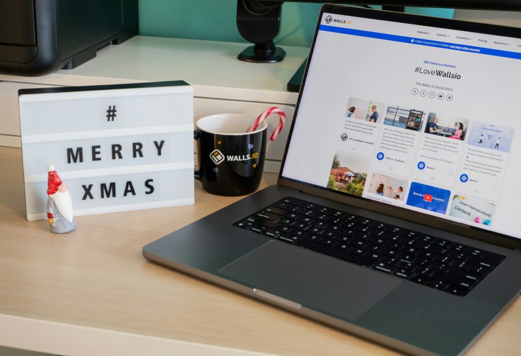 walls io oem2 kenfi8 unsplash