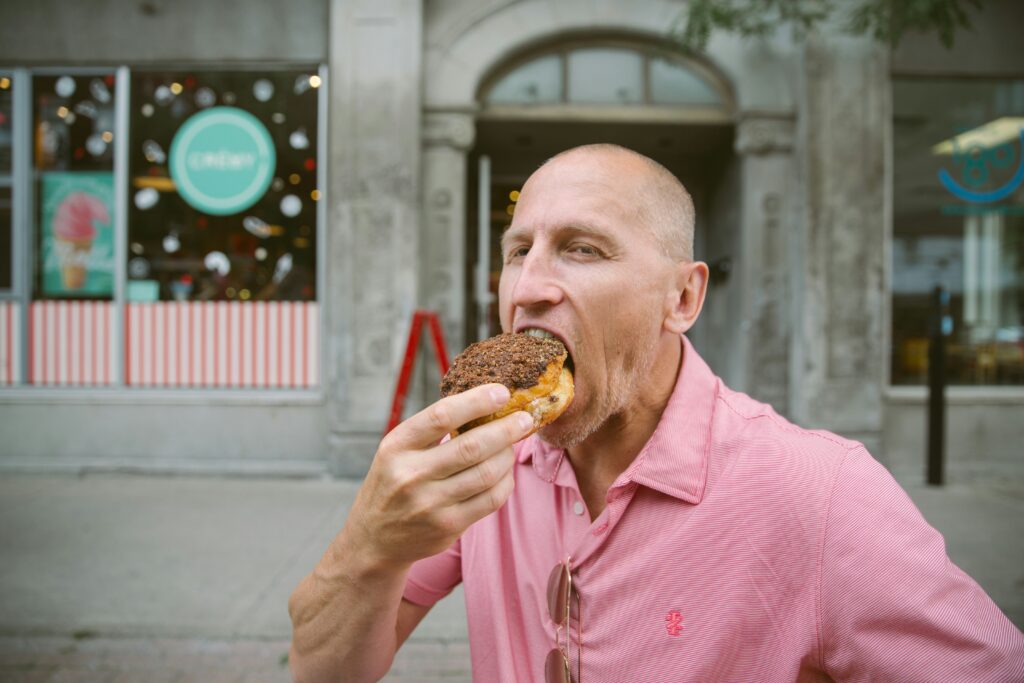 Vyvážená strava jako cesta k lepšímu spánku a úbytku kilogramů 2 jackie hutchinson 7ragdakenps unsplash