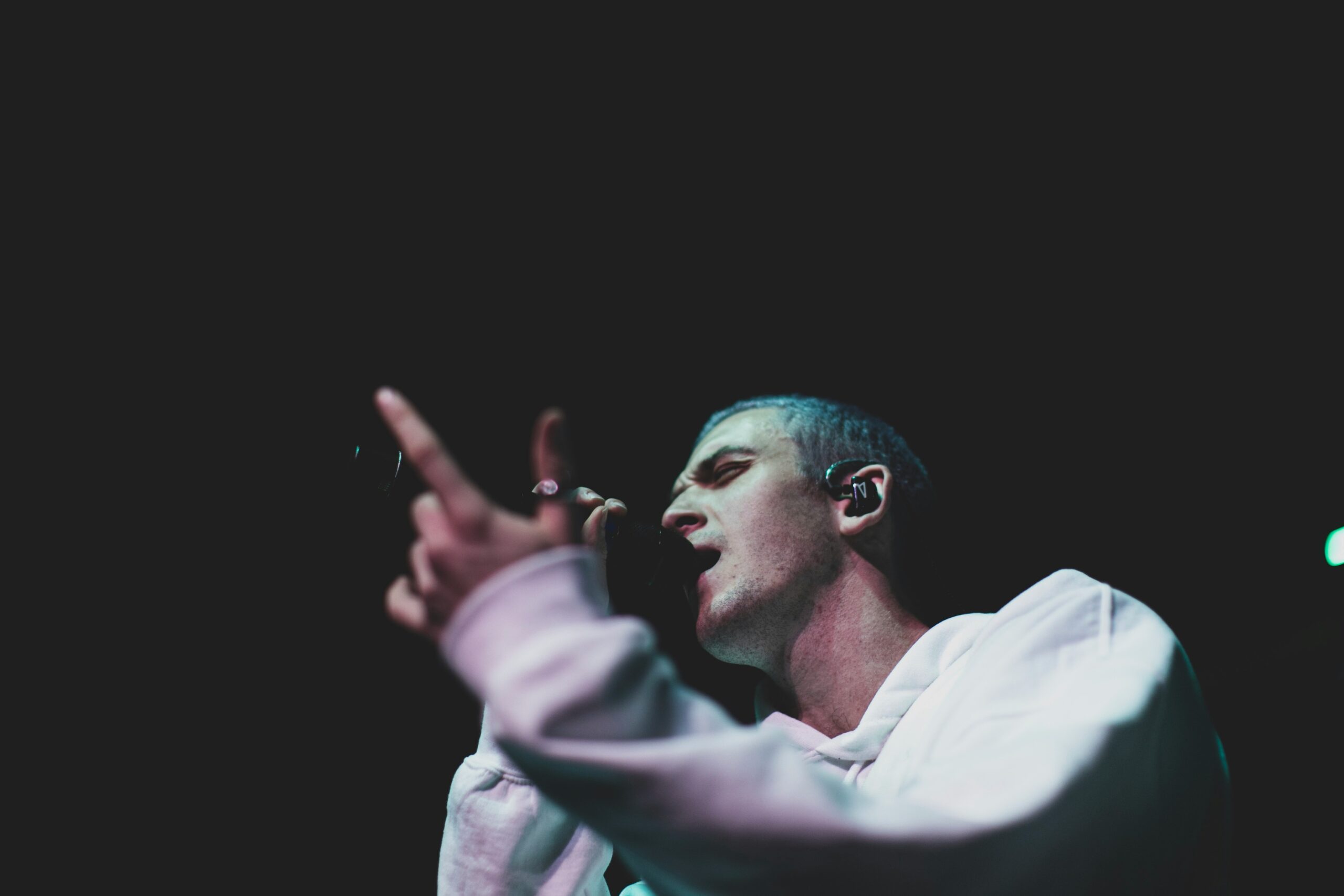 logan weaver lgnwvr y19imwpbb5c unsplash scaled