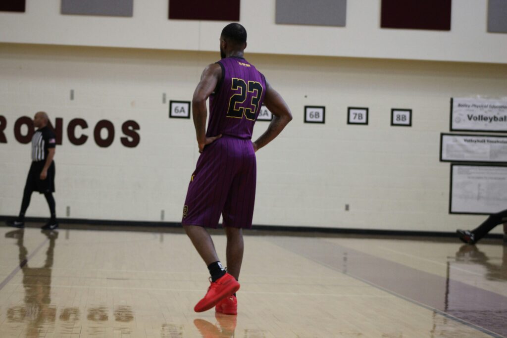 Shaquille O’Neal a vliv spánkové apnoe na sportovní výkon 1 marcus shockley 0iumrgnb6gk unsplash