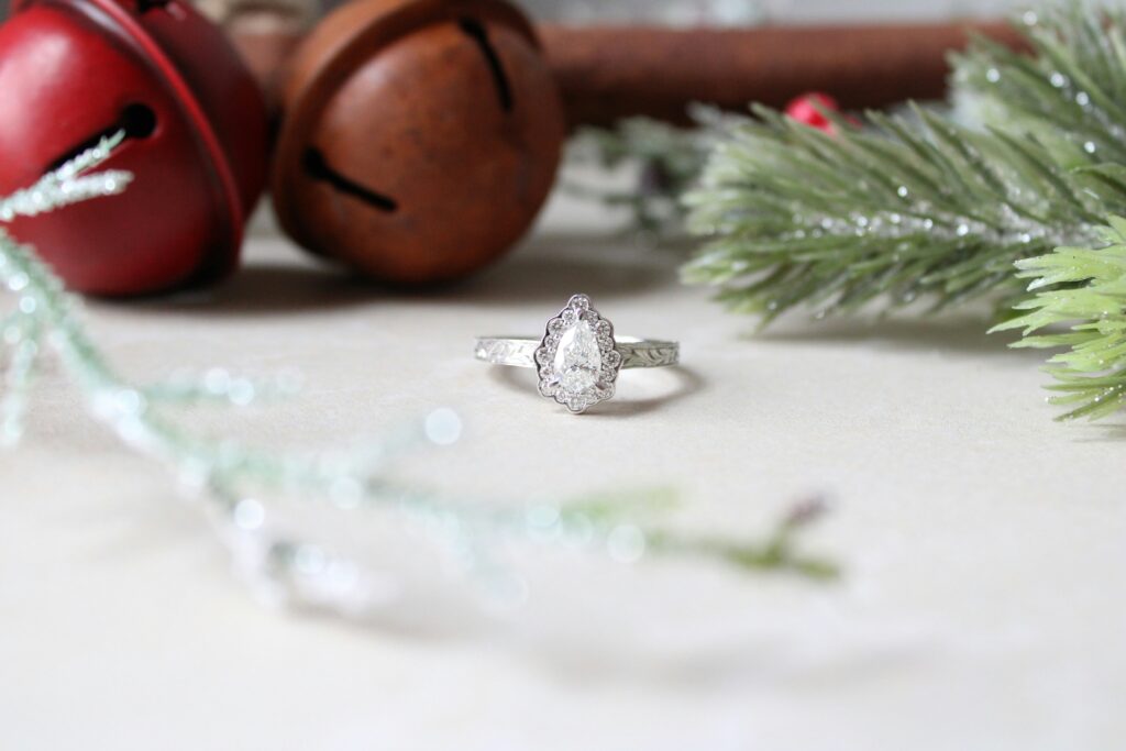 Špunty, které udělají z každého večera tichou vánoční pohádku. 2 paige johnson kdkjojbrqou unsplash 2