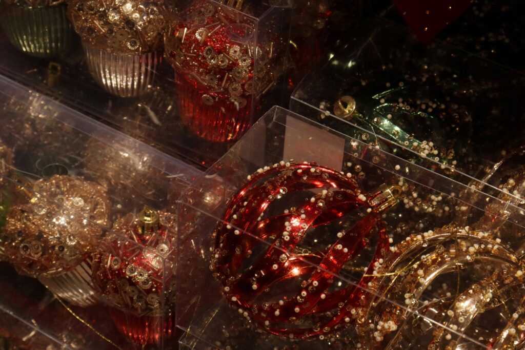 r g fkd5w71a7hs unsplash