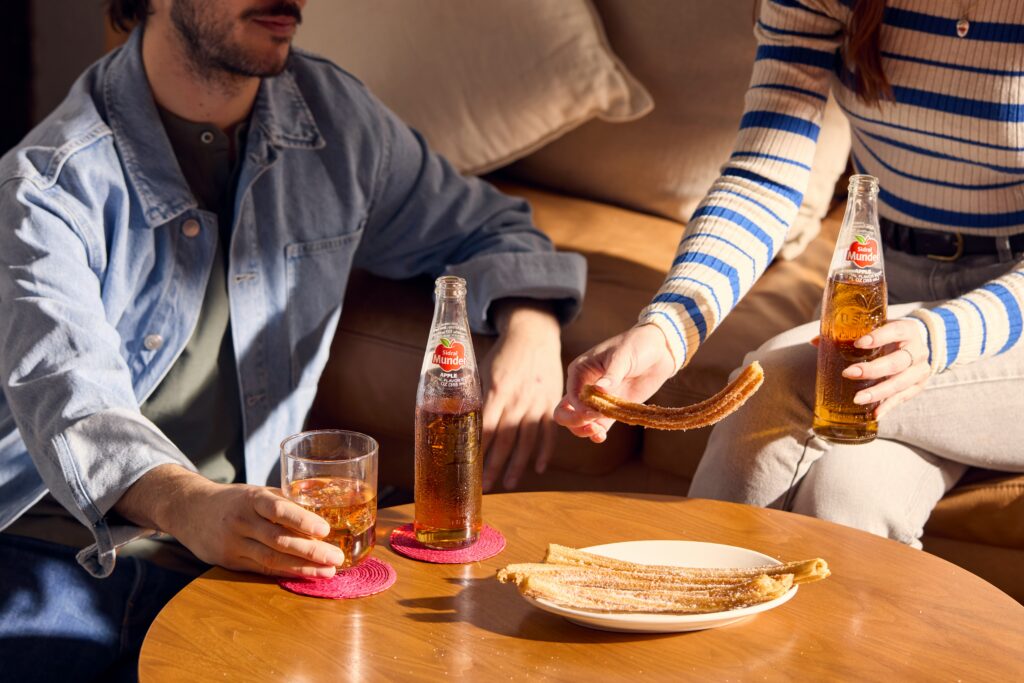 sidral mundet 8eqbubnue0g unsplash