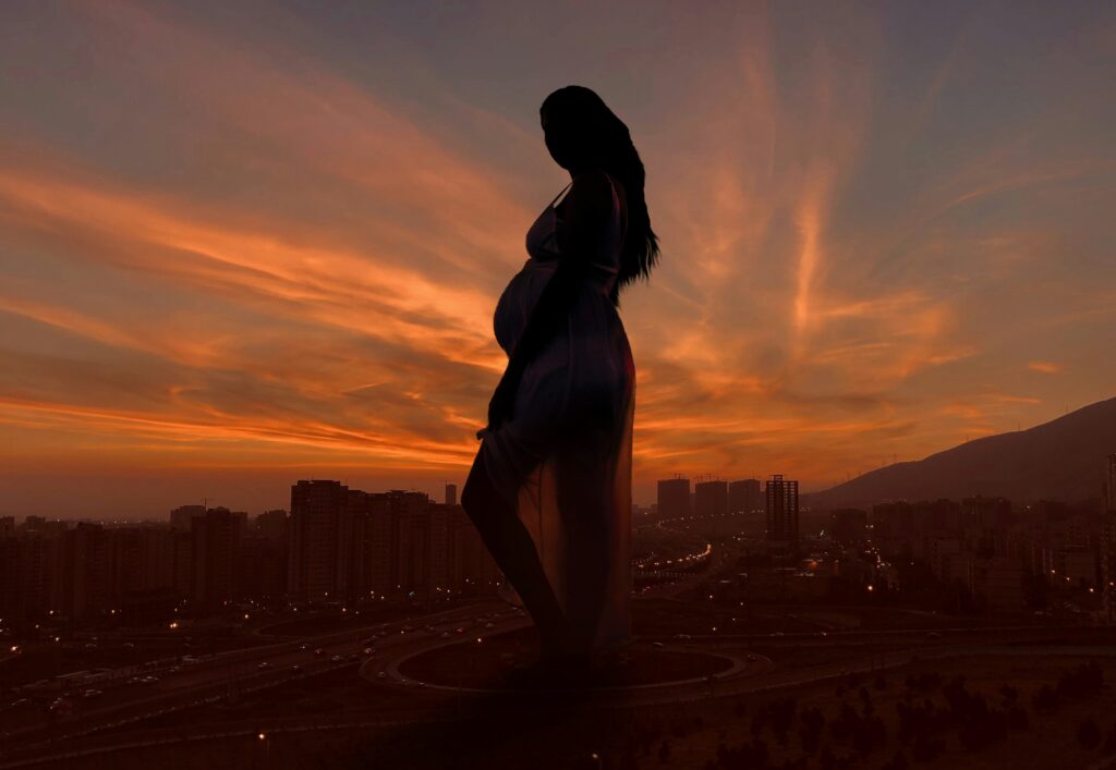 hadi yazdi aznaveh zrfeijb79e0 unsplash